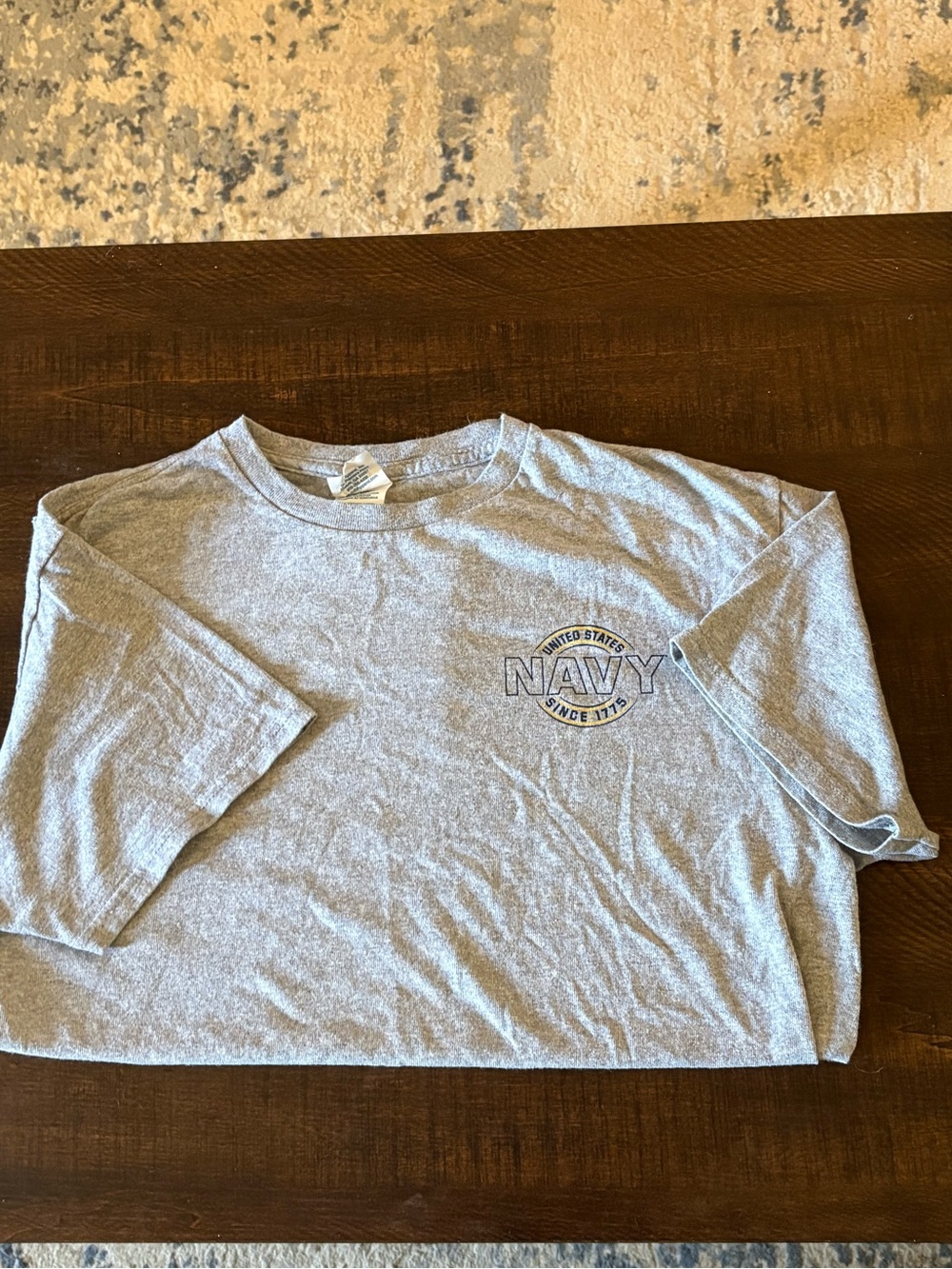 Gray Men’s Navy Graphic Tee - US Navy Logo